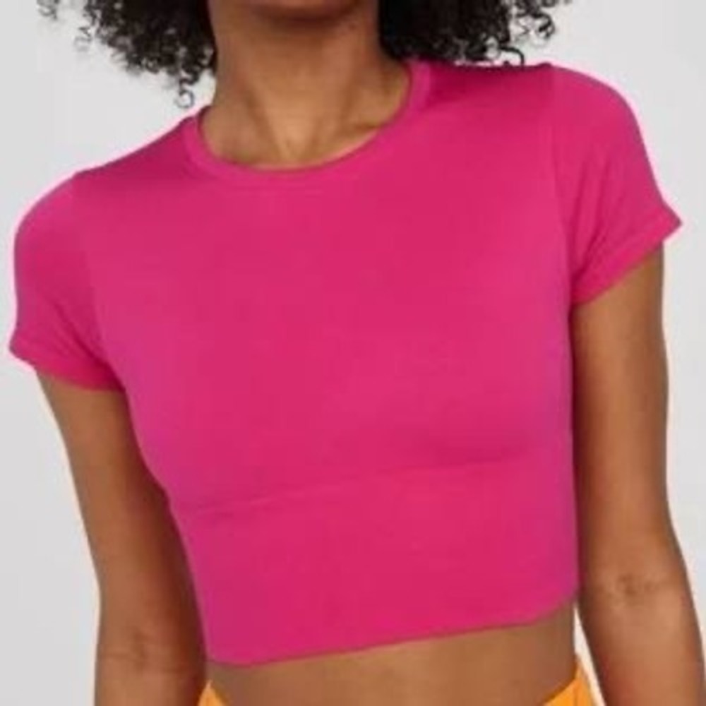 Offline By Aerie Sidewalk Seamless Cropped Athletic Stretch Tee Pink‎ Small